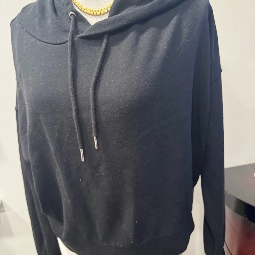 GAP Black Long Sleeve Hoodie - Picture 2 of 6